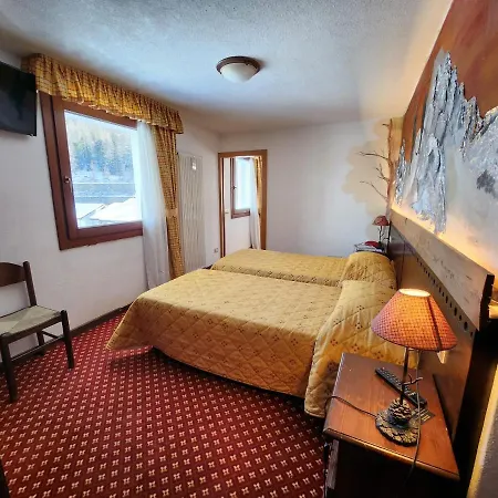 Bleu Hotel 3*