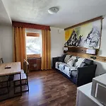 Bleu Hotel