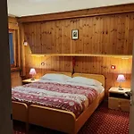 فندق Bleu 3*