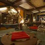 Bleu 3* بيريوِل تْشيرفينيا