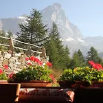 Bleu بيريوِل تْشيرفينيا