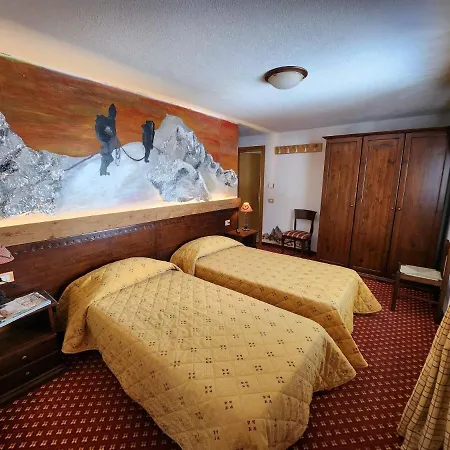 Bleu ברויל-קרוויניה